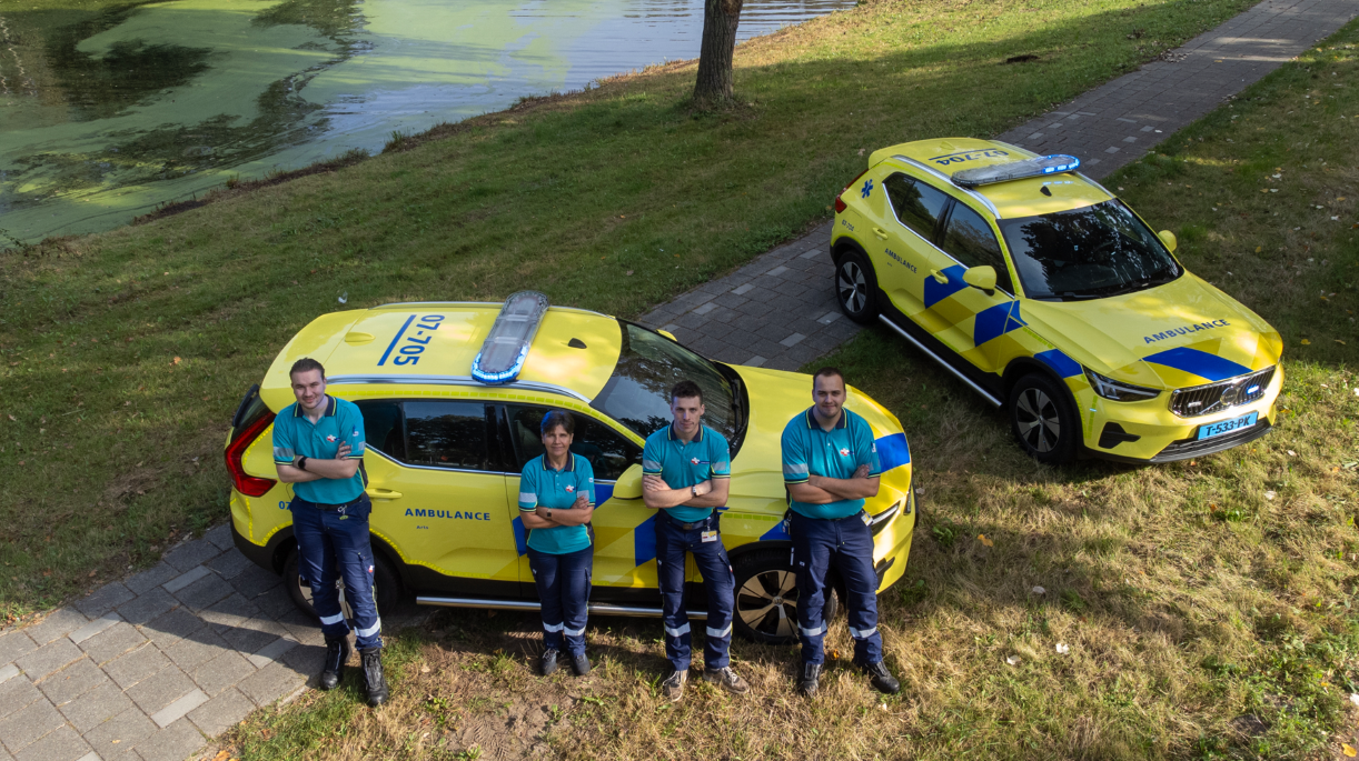 Chauffeurs bij de nieuwe hybride HAP-auto