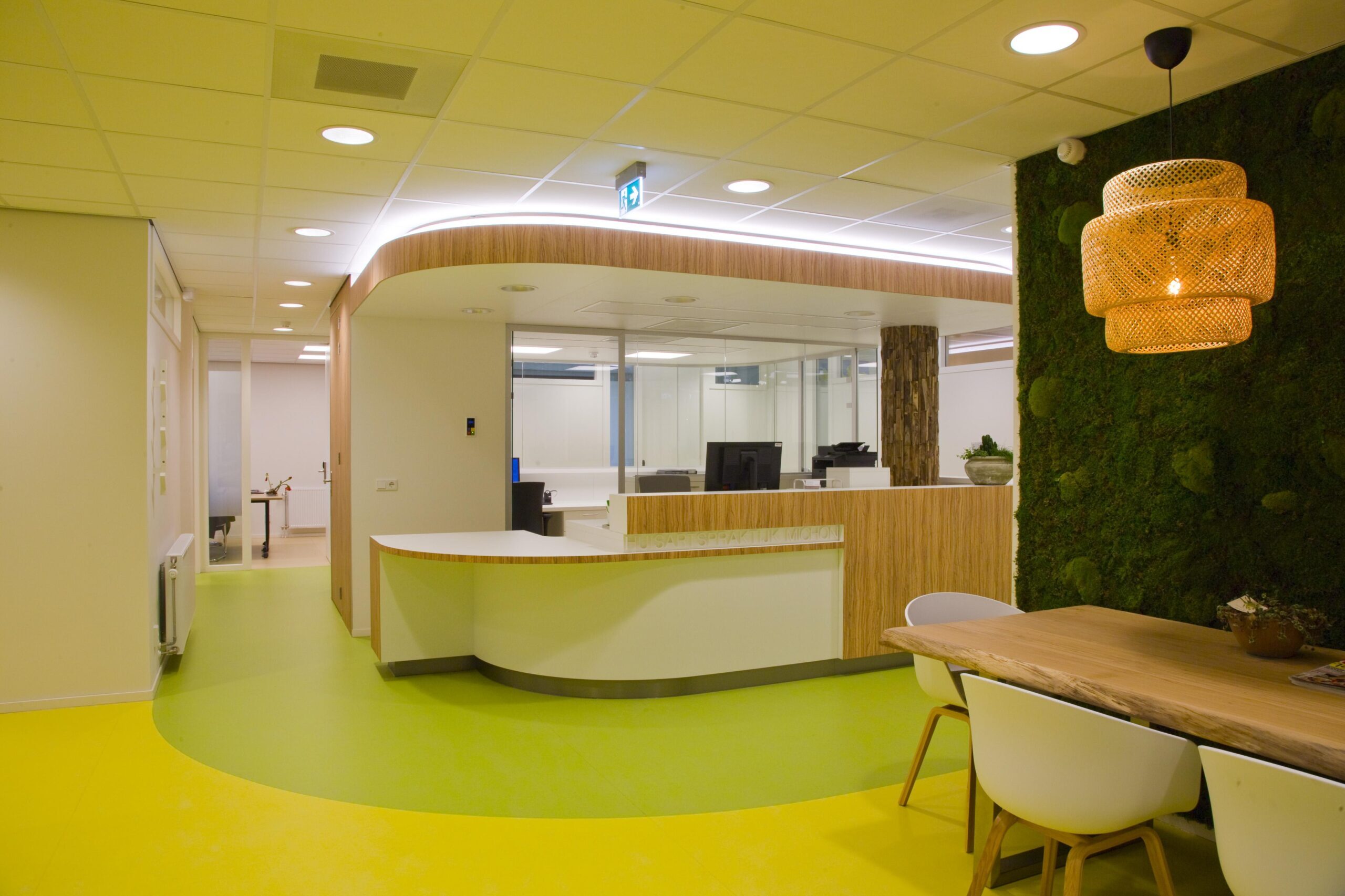 https://www.huisartsengeldersevallei.nl/assets/uploads/Werken-bij/Vacatures/De-Eik_Balie.jpg